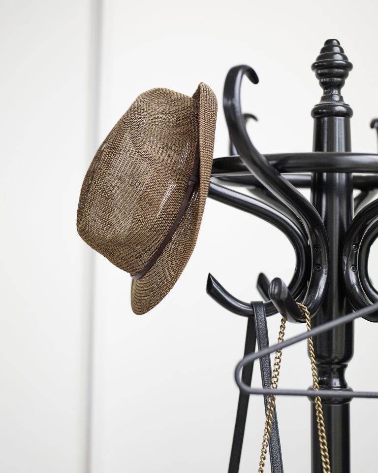 Smart_Hall_Detail_Coat_Rack_Hat